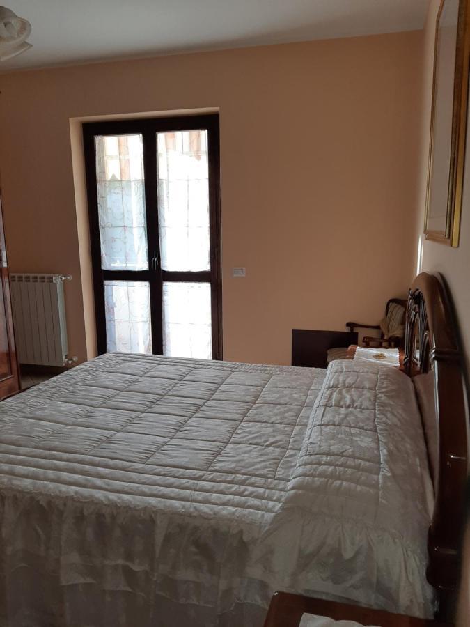 Residenza Monteleone Apartment Ardore Marina Ngoại thất bức ảnh