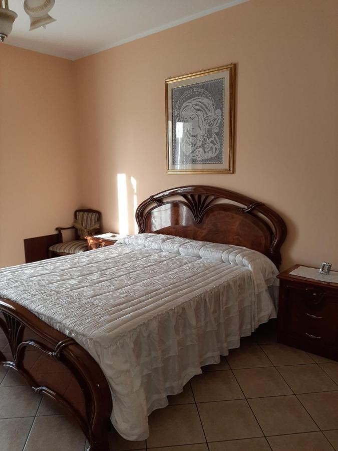 Residenza Monteleone Apartment Ardore Marina Ngoại thất bức ảnh