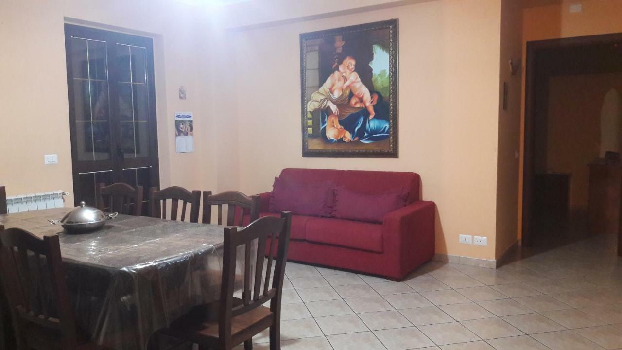 Residenza Monteleone Apartment Ardore Marina Ngoại thất bức ảnh